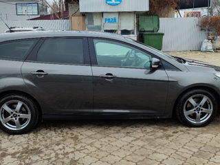 Ford Focus foto 6