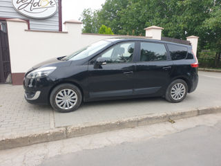 Renault Grand Scenic foto 6