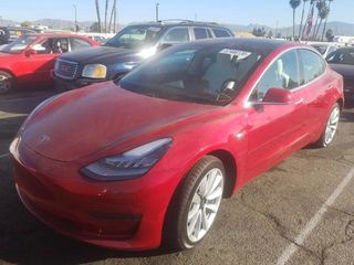 Tesla Model 3 foto 1