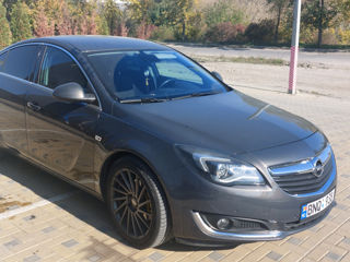 Opel Insignia foto 3