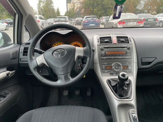 Toyota Auris foto 8