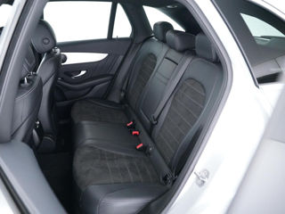 Mercedes GLC foto 10