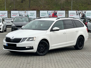 Skoda Octavia foto 4