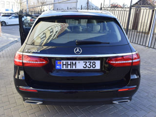 Mercedes E-Class foto 3