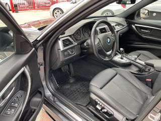 BMW 3 Series foto 7