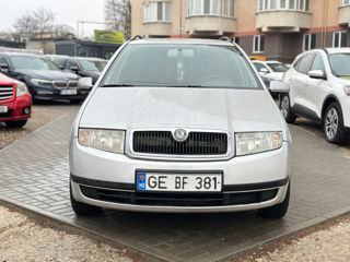 Skoda Fabia foto 2