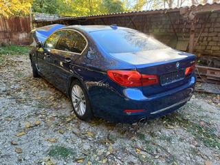 BMW 5 Series foto 3