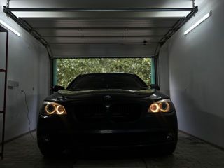 BMW 7 Series foto 7