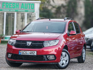 Dacia Sandero foto 2