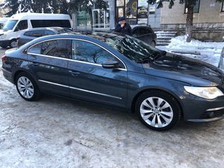 Volkswagen Passat CC foto 4