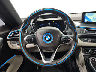 BMW i8 foto 13