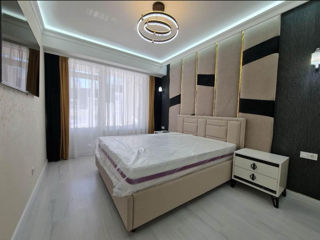 Apartament cu 3 camere, 120 m², Ciocana, Chișinău foto 2