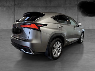 Lexus NX Series foto 2