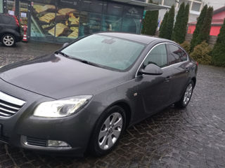 Opel Insignia foto 2