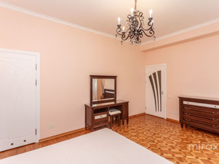 Apartament cu 2 camere, 116 m², Centru, Chișinău foto 10