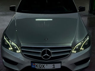 Mercedes E-Class foto 5