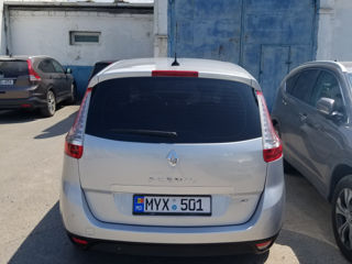 Renault Grand Scenic foto 3