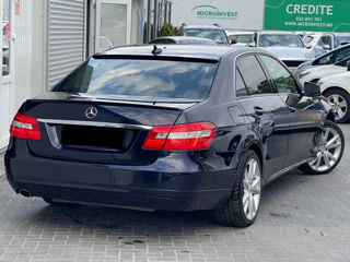 Mercedes E-Class foto 4