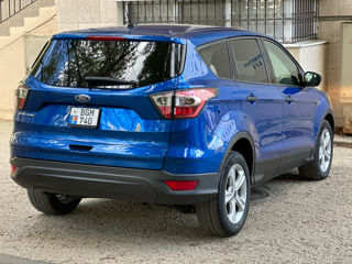 Ford Kuga foto 6