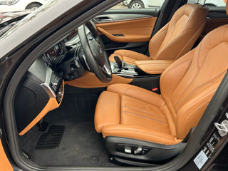 BMW 5 Series foto 8