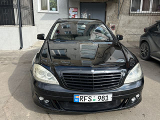 Mercedes S-Class фото 0