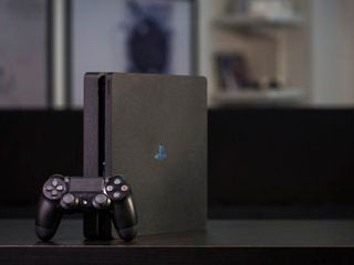 Chirie/Arendă PlayStation 4 foto 1