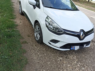 Renault Clio foto 3