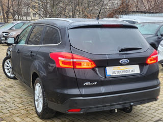 Ford Focus foto 17