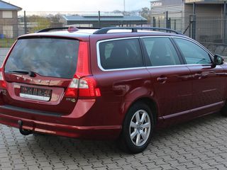 Volvo V70 foto 7