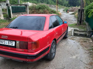 Audi 100 foto 2