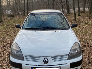 Renault Clio foto 3