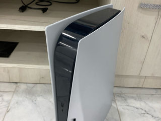 PS5 cu Disc + 2 Controlere + Jocuri Incluse – Gata de Joacă foto 1