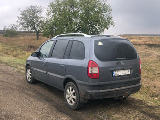 Opel Zafira foto 5