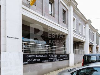 Spațiu în chirie - 93 mp, Centru, str. București foto 13