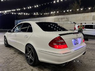 Mercedes E-Class foto 6