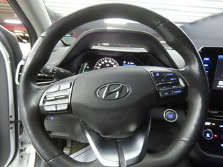 Hyundai IONIQ foto 6