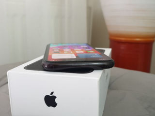 iPhone 11 64Gb Black foto 3
