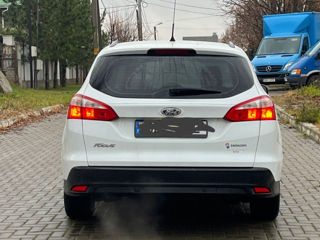 Ford Focus foto 2