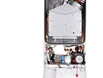 Centrala termică Bosch Gaz 6000W 24kW foto 2