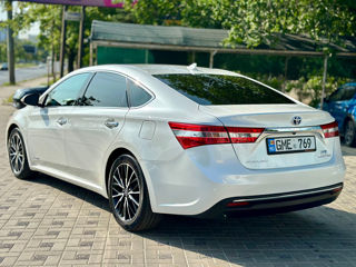 Toyota Avalon фото 9