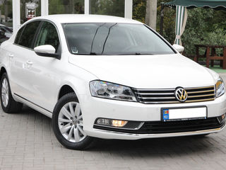 Volkswagen Passat foto 2