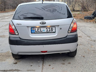 KIA Rio foto 4