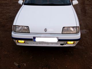 Renault 19 foto 2