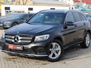 Mercedes GLC foto 1