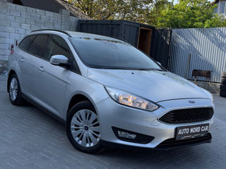 Ford Focus foto 2