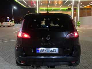 Renault Scenic foto 9