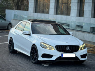 Mercedes E Class foto 2