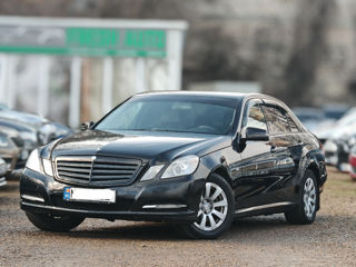 Mercedes E-Class foto 2