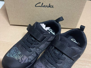 Clarks 27 foto 3