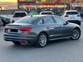 Audi A4 foto 5